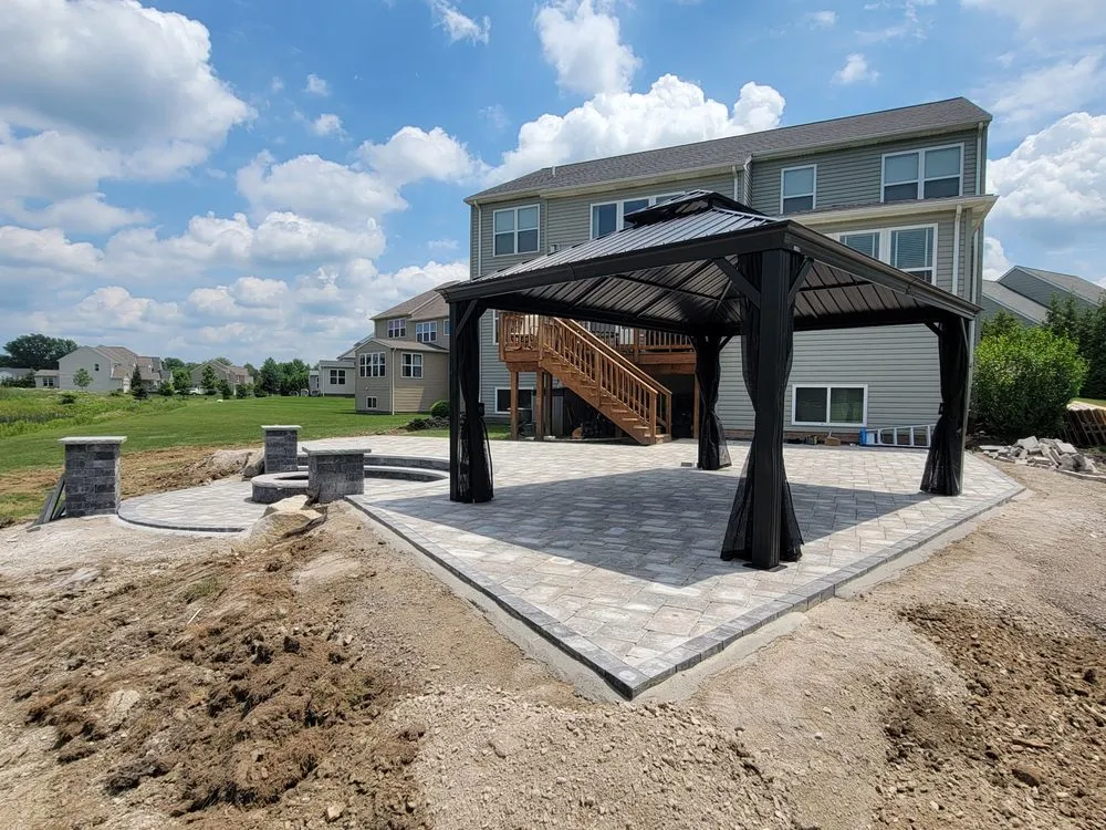 Top-rated outdoor landscaping in Mayfield Heights, OH by CC's Landscaping