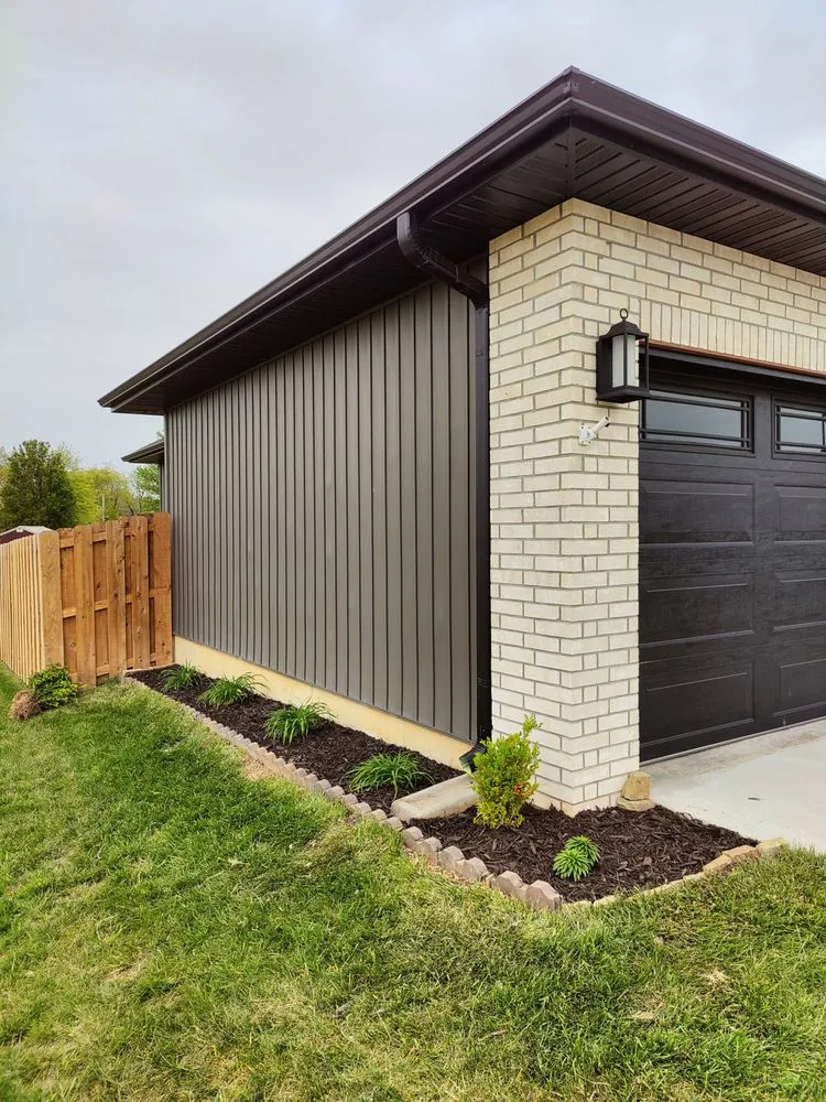 Custom residential landscaping experts serving Branson, MO - Cd Infinity Landscaping