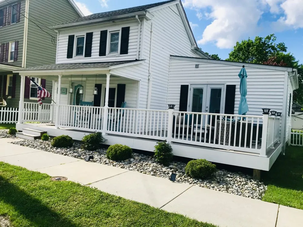 Reliable lawn mowing service experts serving Elkton, MD - C&D Landscaping