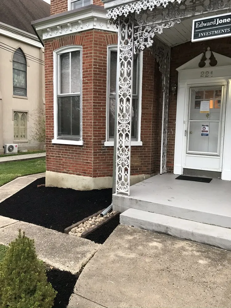 Custom garden landscaping experts serving Elkton, MD - C&D Landscaping