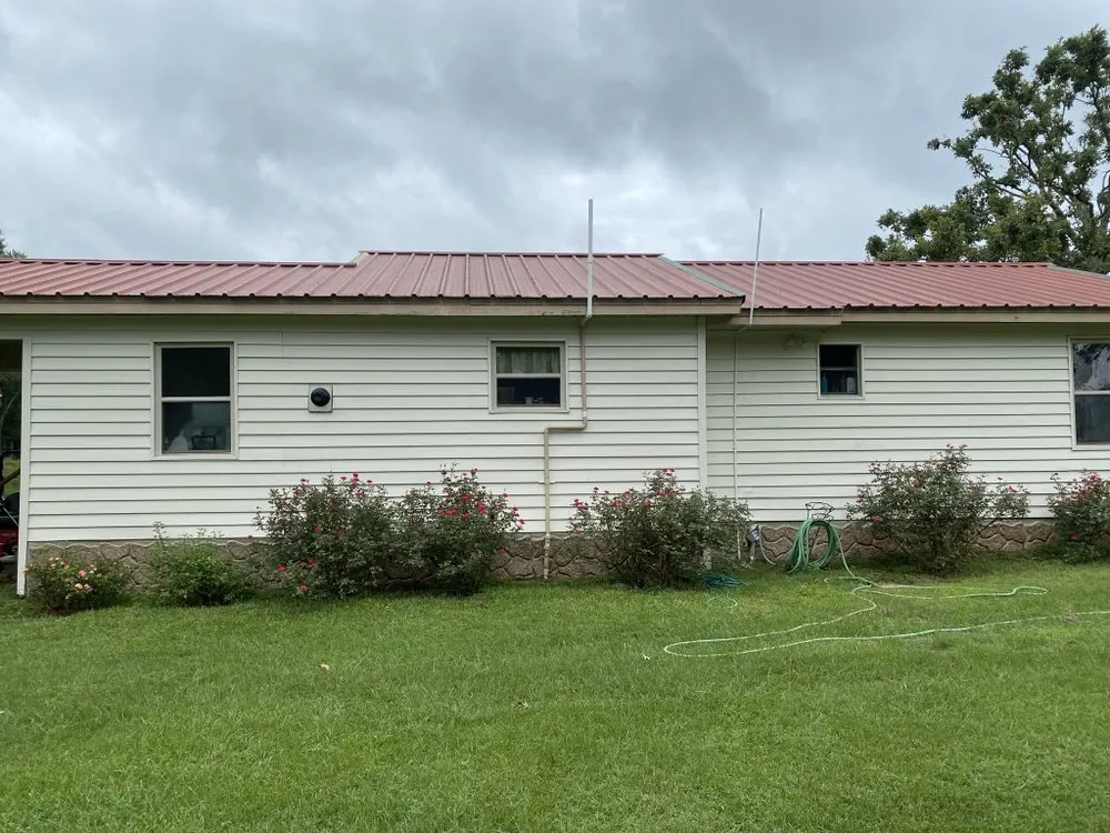 Trusted yard maintenance in Garrison, TX - C&D Lawn Care & Pressure Washing