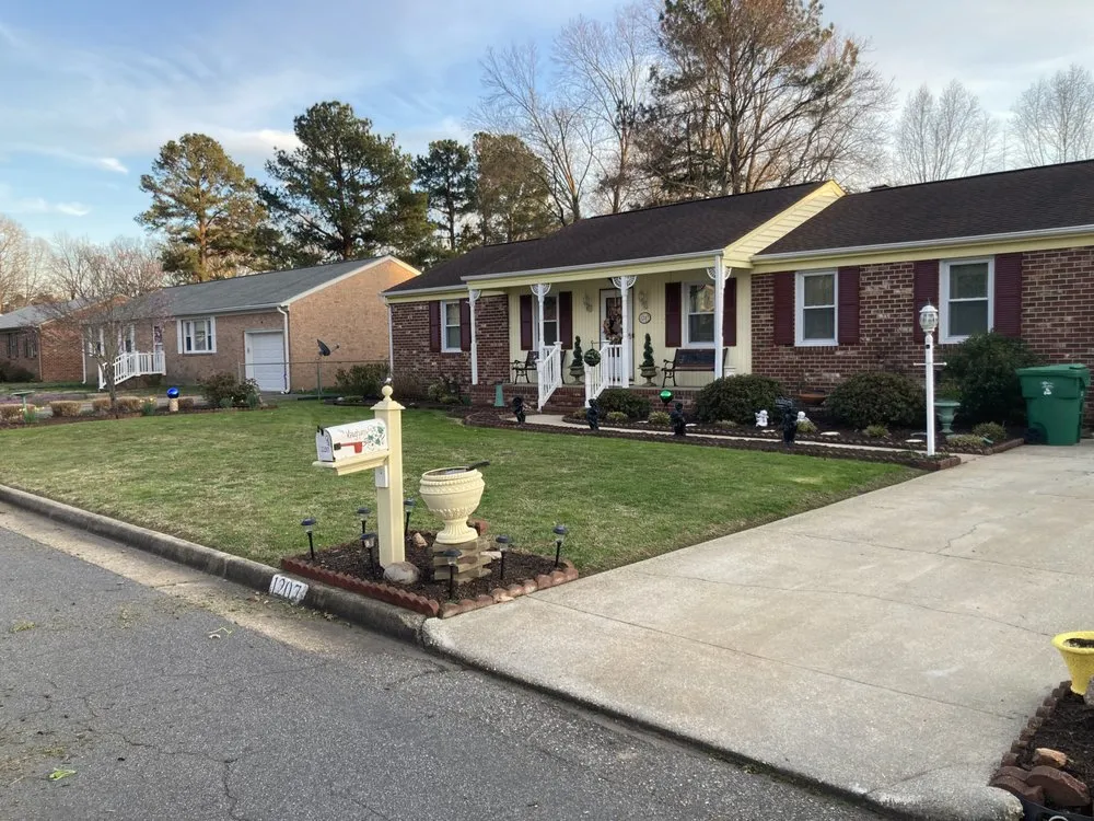 Top-rated landscape design in Ettrick, VA by CD Lawn Care