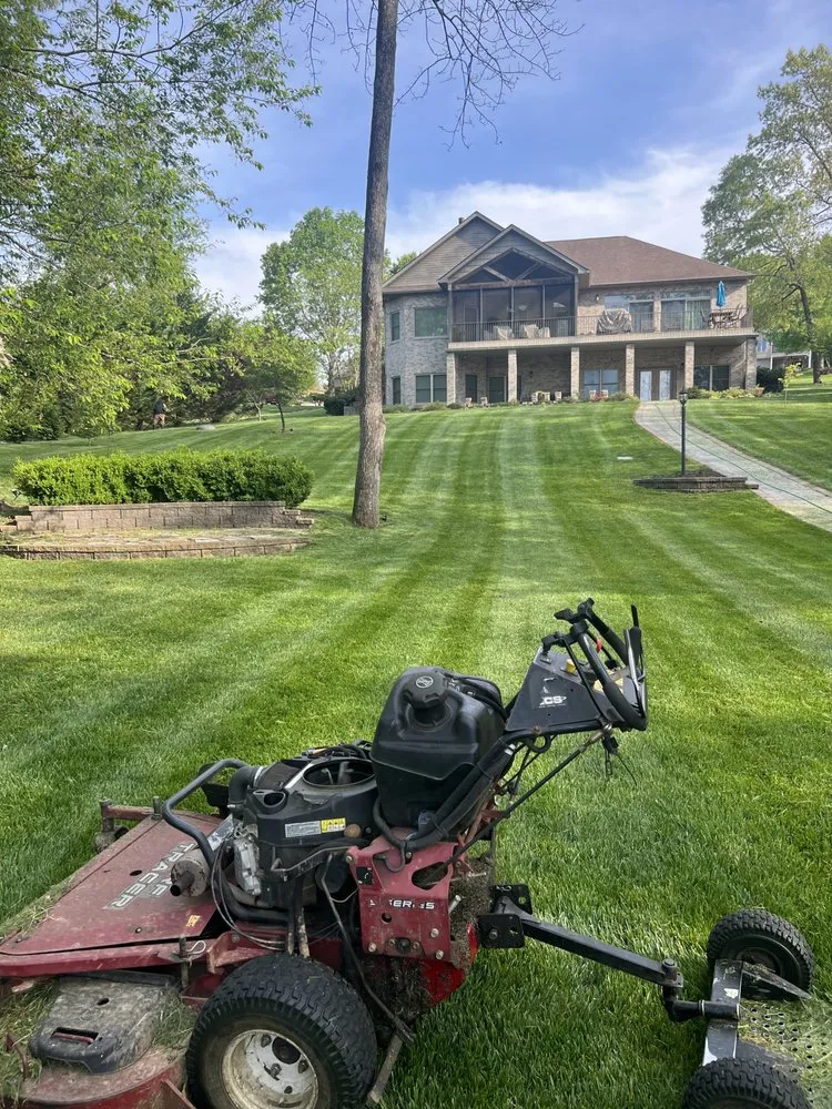 Expert yard cleanup service for homes across Philadelphia, TN - C&D Lawncare and Landscaping
