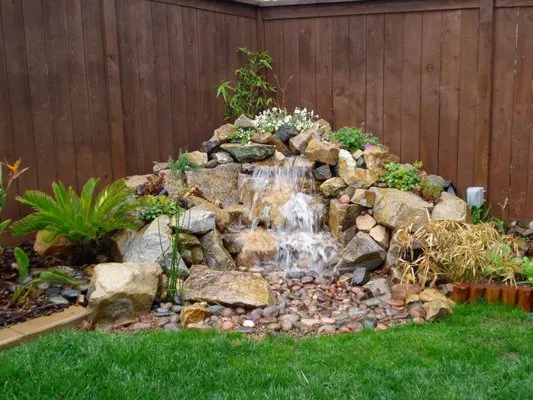 CDC & Crews Landscaping Logo