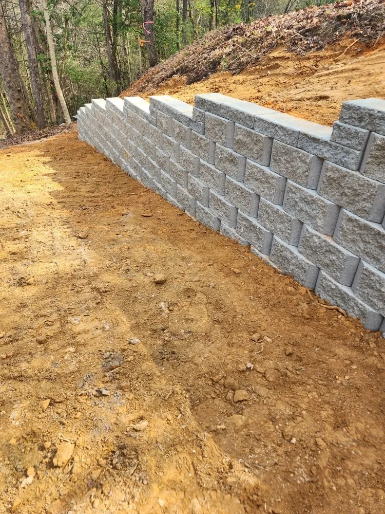 Reliable landscaping services in Hendersonville, NC - CDG Excavating And Landscaping