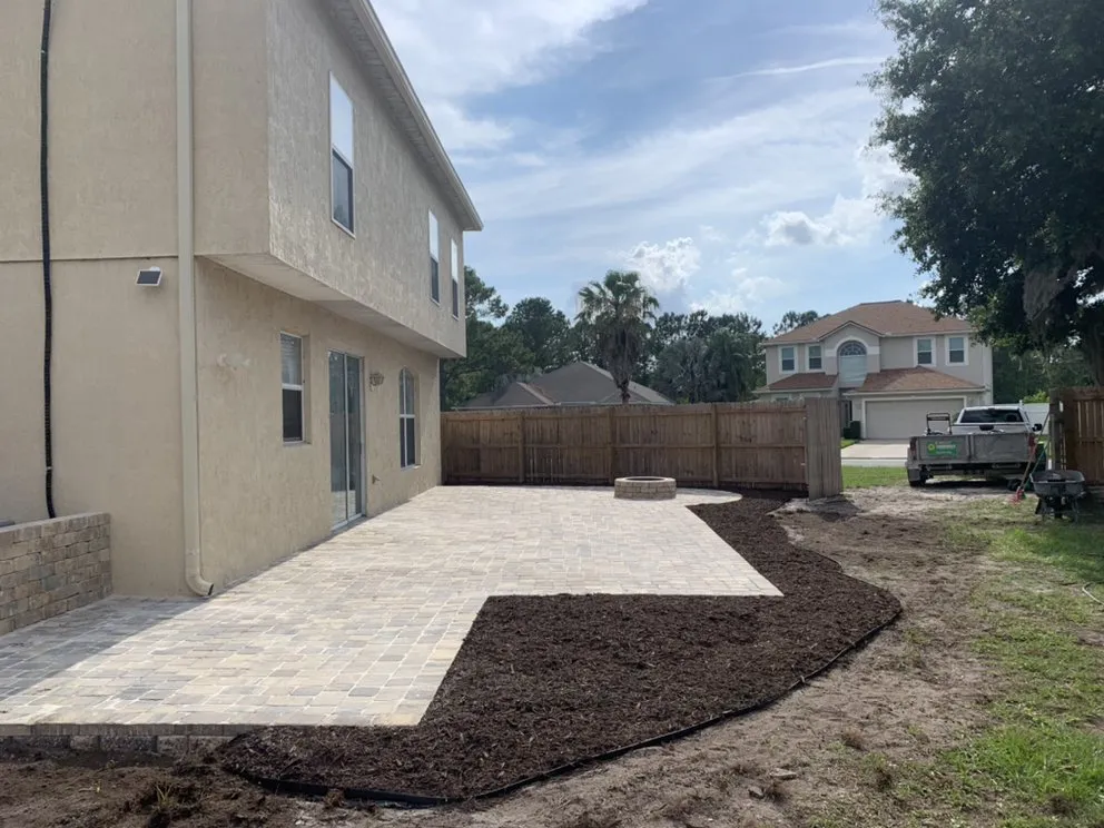 Professional landscaping services experts serving Jacksonville, FL - CDM Hardscapes