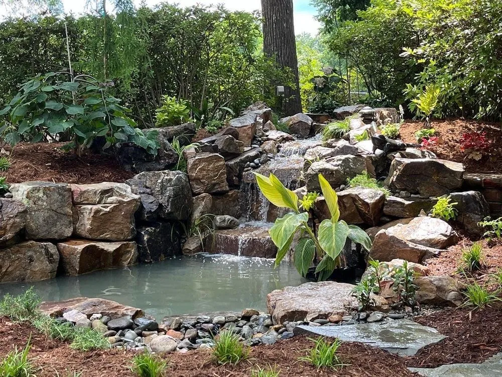 Expert lawn mowing service in Lynn, MA - CDM Landscaping