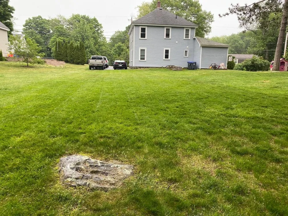 Top-rated lawn mowing service in Methuen, MA - Cdr Landscaping