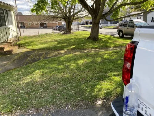 Cdr Landscaping Logo