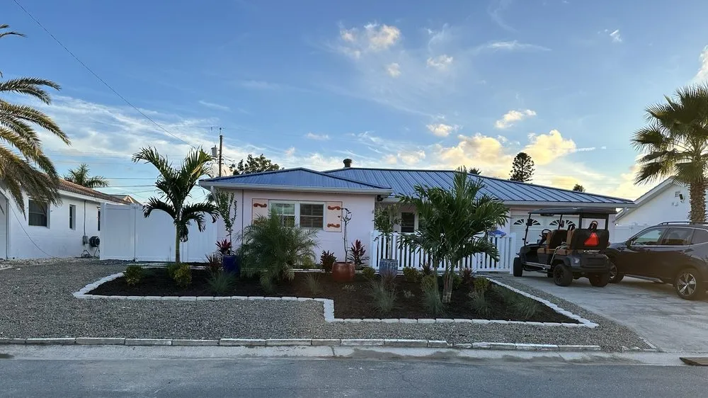 Top-rated garden landscaping with custom design across Saint Petersburg, FL - Cds landscaping