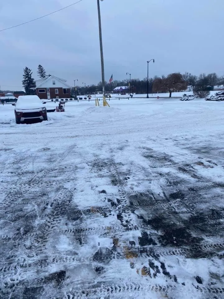 Trusted residential landscaping experts serving Taylor, MI - C&D’S Property Maintenance