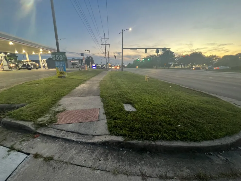 Expert outdoor landscaping in Dayton, OH - CE & DD Properties