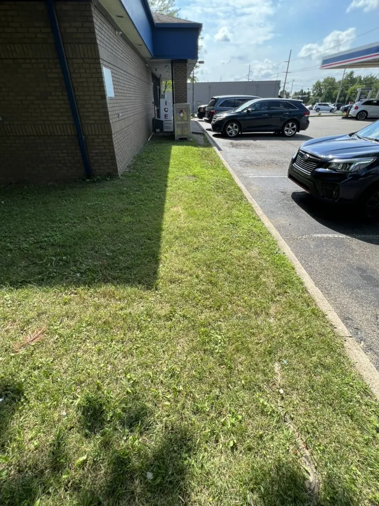 Local garden landscaping in Dayton, OH by CE & DD Properties