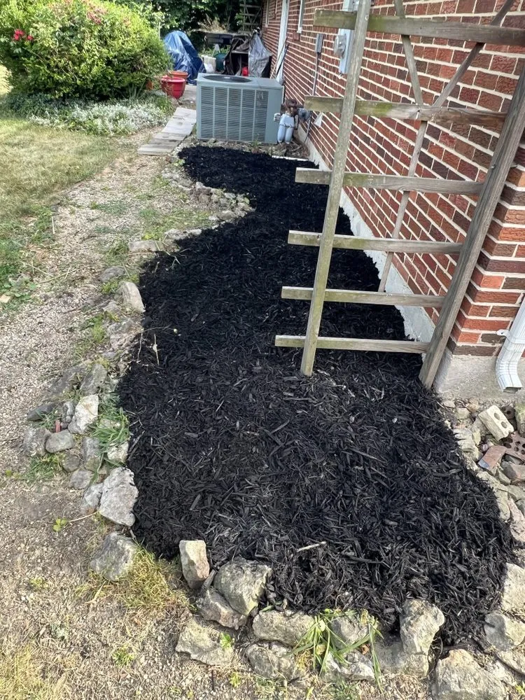 Affordable garden landscaping in Dayton, OH - CE & DD Properties