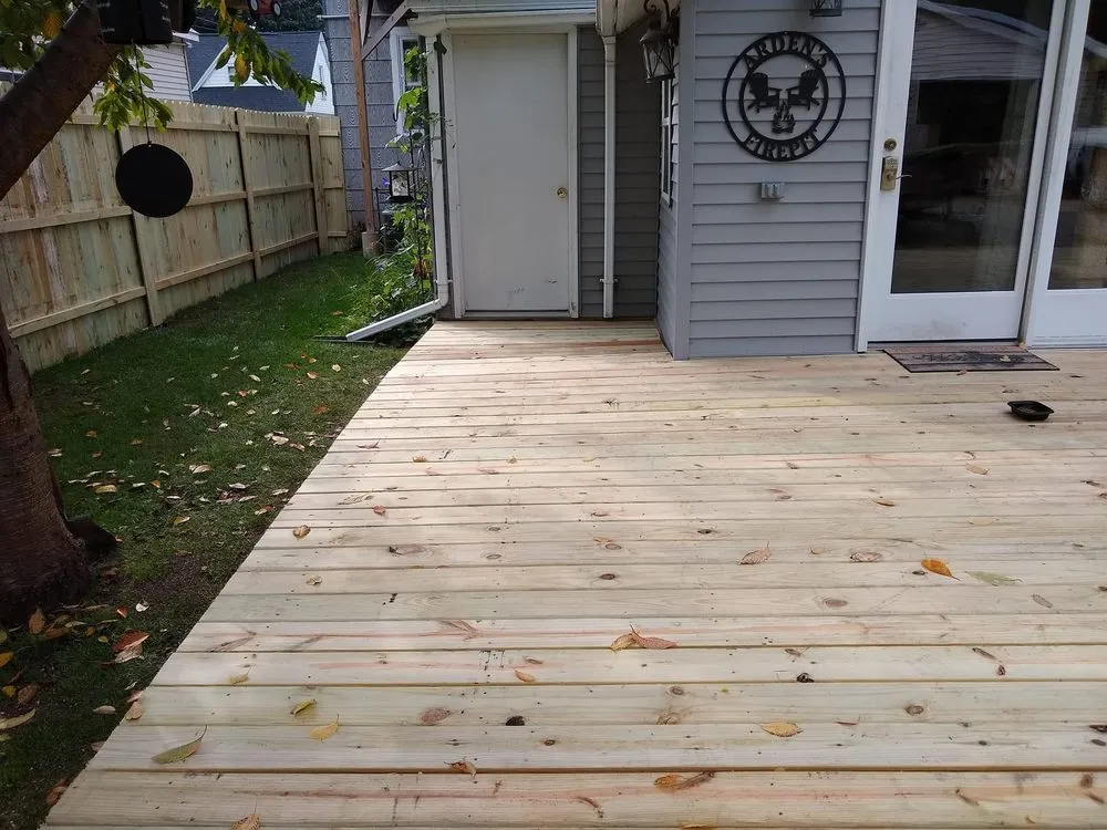 Local residential landscaping experts serving Oshkosh, WI - C&E Contracting