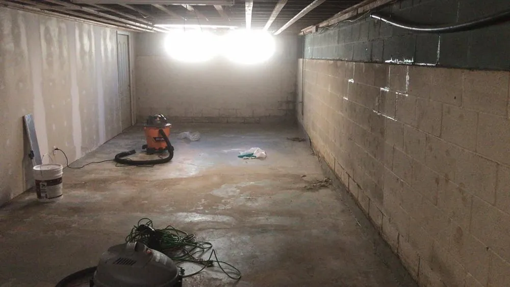 Affordable yard maintenance experts serving Lorain, OH - C&E Landscaping And Powerwash Service