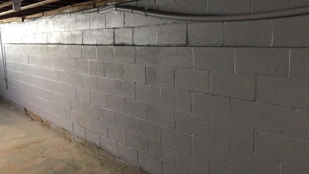 Local outdoor landscaping experts serving Lorain, OH - C&E Landscaping And Powerwash Service