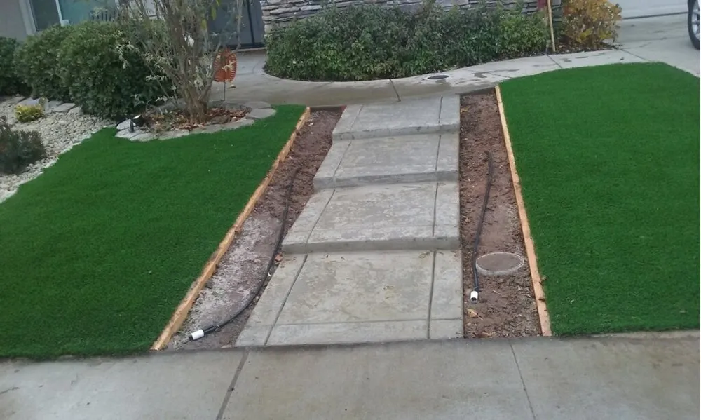 Local garden landscaping for beautiful yards in Sacramento, CA by C&E Lawn Care Service