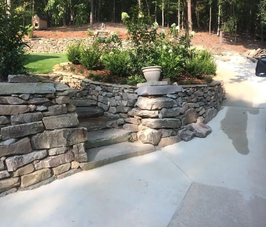 Local landscaping services in Pelham, AL - CE Outdoors