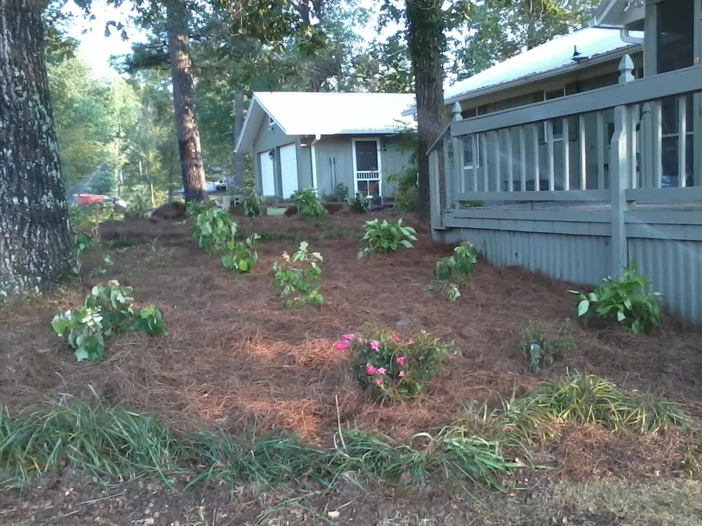 Trusted yard maintenance in Pelham, AL by CE Outdoors