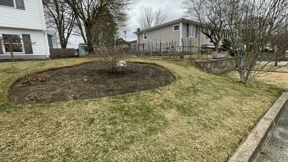 Trusted garden landscaping experts serving Cranston, RI - C&E Services