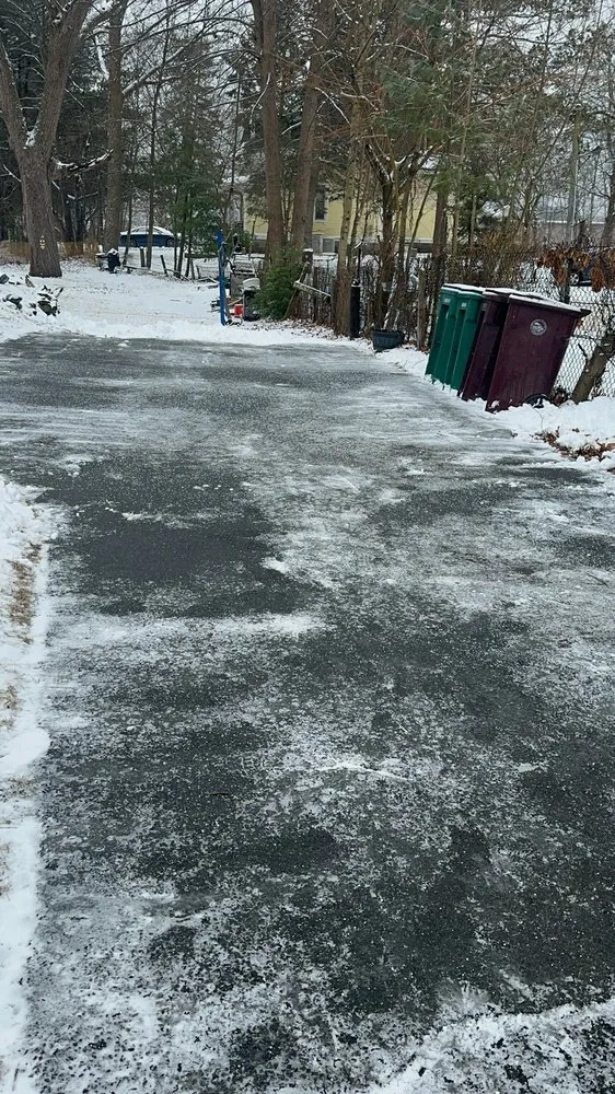 Trusted yard cleanup service in Cranston, RI - C&E Services