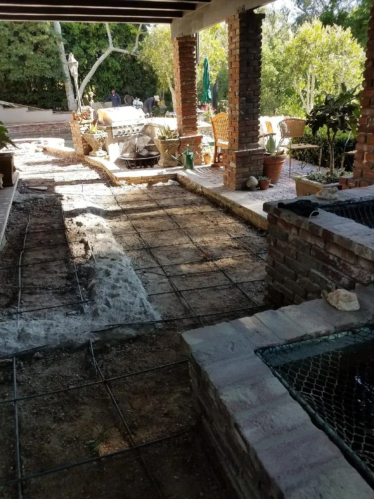 Top-rated lawn mowing service for homes in Van Nuys, CA by CEA Landscapes