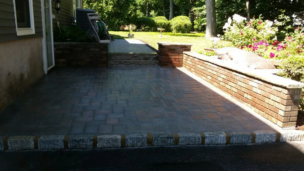 Top-rated yard cleanup service experts serving Orange, NJ - Ceasar General Construction and Landscaping