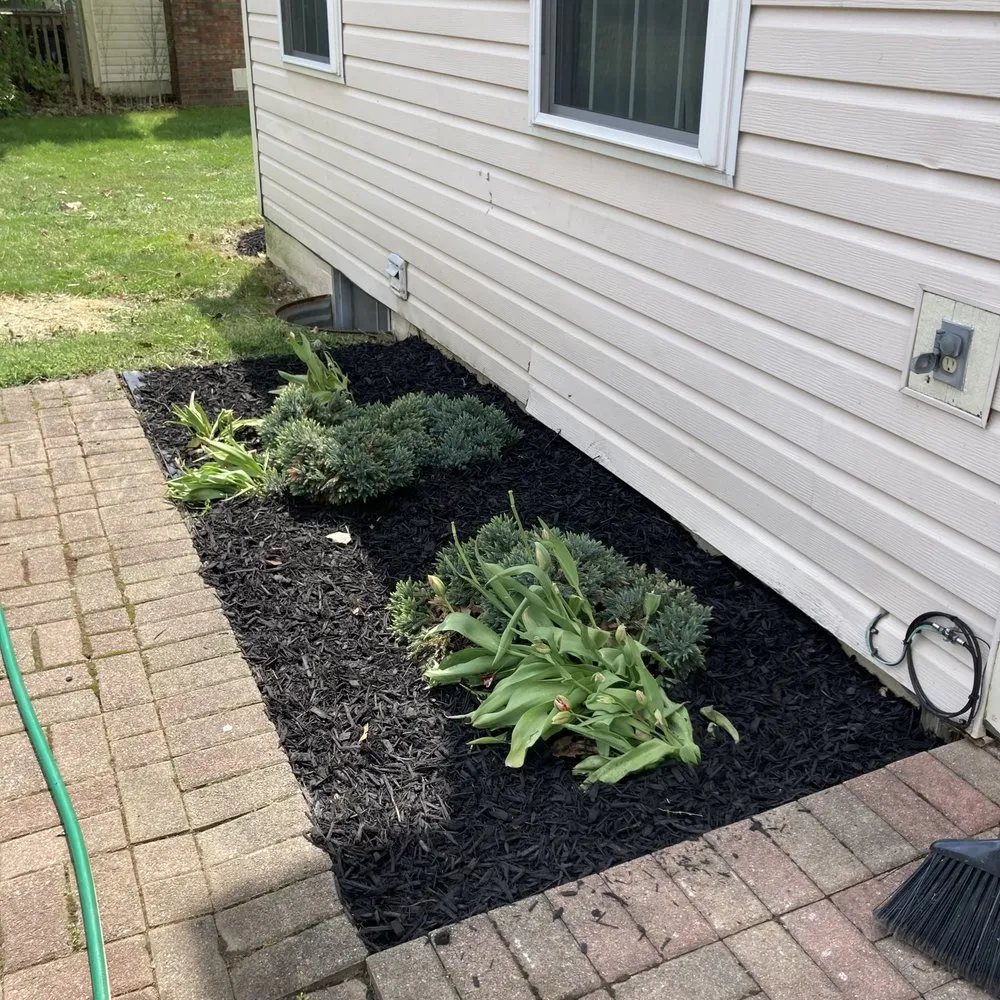 Reliable yard cleanup service in Reynoldsburg, OH - Ceaser’s Lawn Care