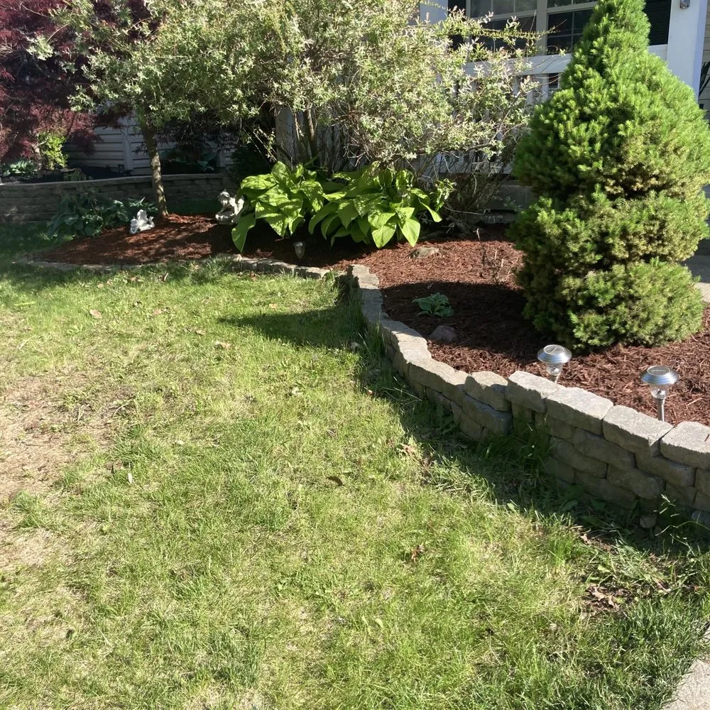Expert yard maintenance in Reynoldsburg, OH by Ceaser’s Lawn Care