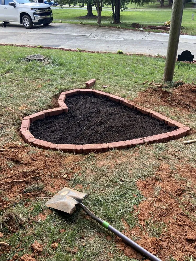 Trusted lawn mowing service experts serving Burlington, NC - Cecilio Services