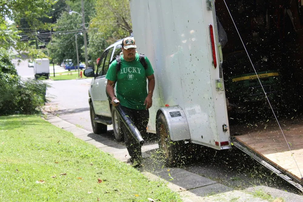 Reliable garden landscaping in Burlington, NC by Cecilio Services