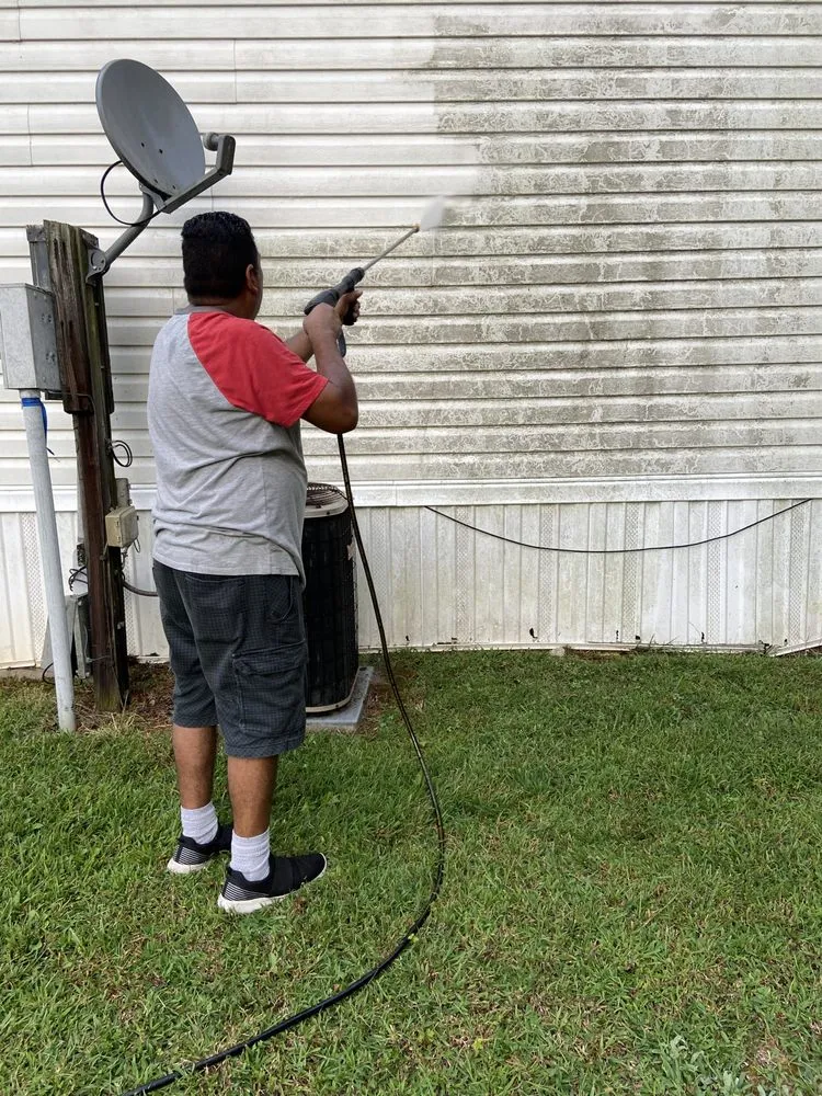 Expert landscape design experts serving Burlington, NC - Cecilio Services