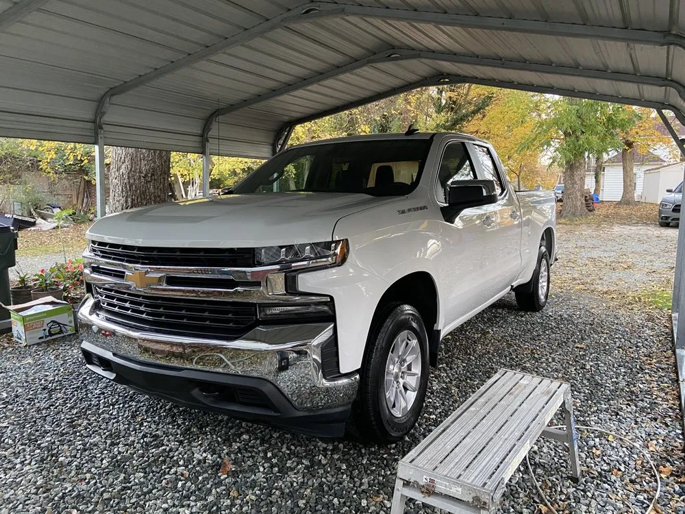 Professional lawn mowing service in Burlington, NC by Cecilio Services