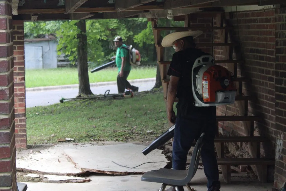 Top-rated outdoor landscaping in Burlington, NC by Cecilio Services