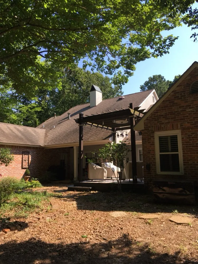 Professional yard cleanup service for homes across Denham Springs, LA - Cecilio's Landscaping Services