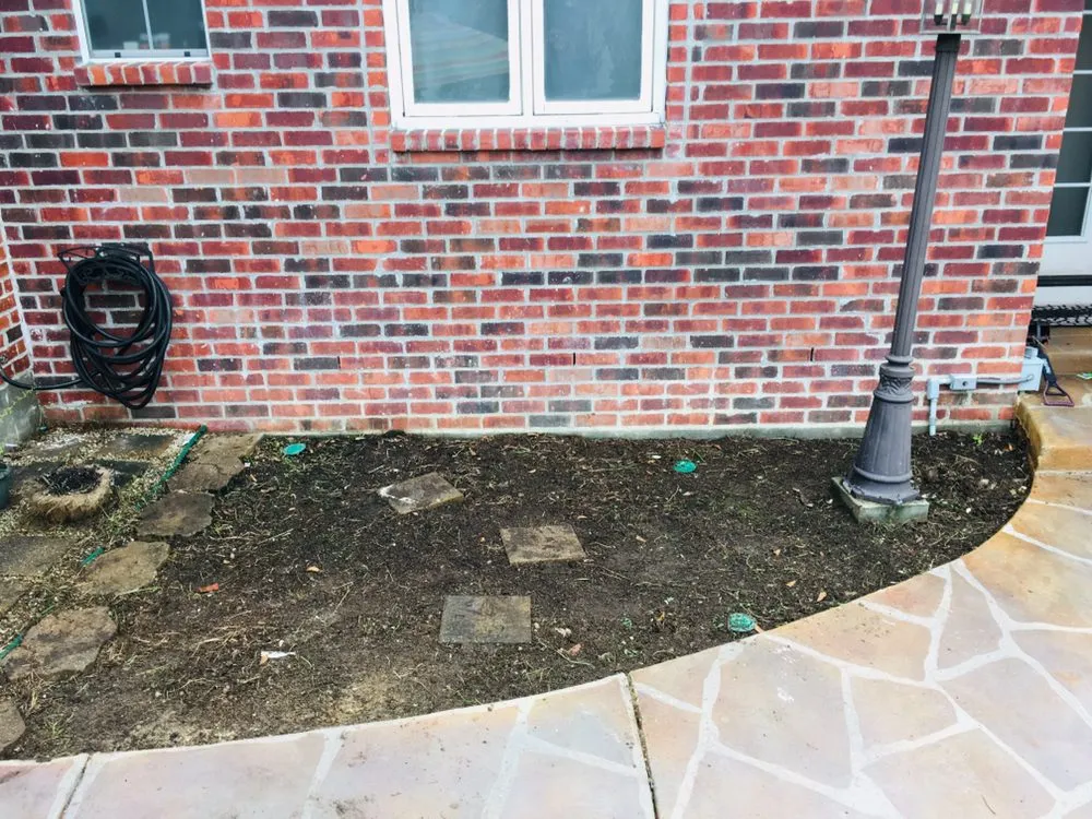 Affordable lawn care service with custom design in Denham Springs, LA by Cecilio's Landscaping Services