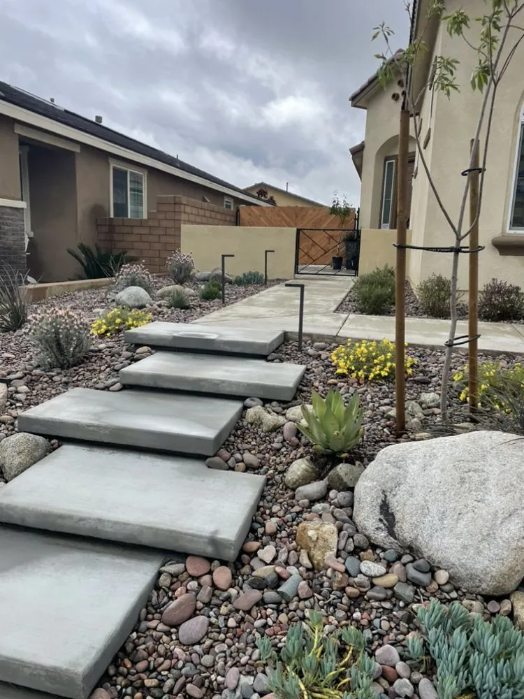 Affordable garden landscaping with custom design in Claremont, CA by Cedar And Steel Landscapes