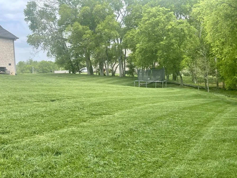 Professional landscaping services experts serving Lebanon, TN - Cedar City Lawn & Landscape