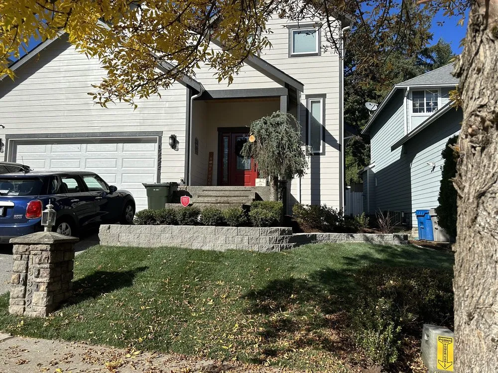 Top-rated yard cleanup service experts serving Black Diamond, WA - Cedar County Landscaping