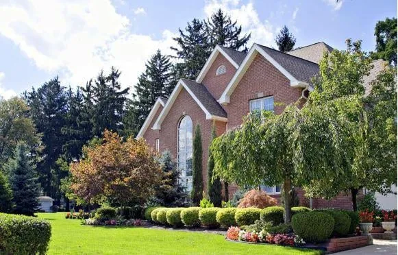 Expert garden landscaping in Brighton, MI by Cedar Creek Contracting