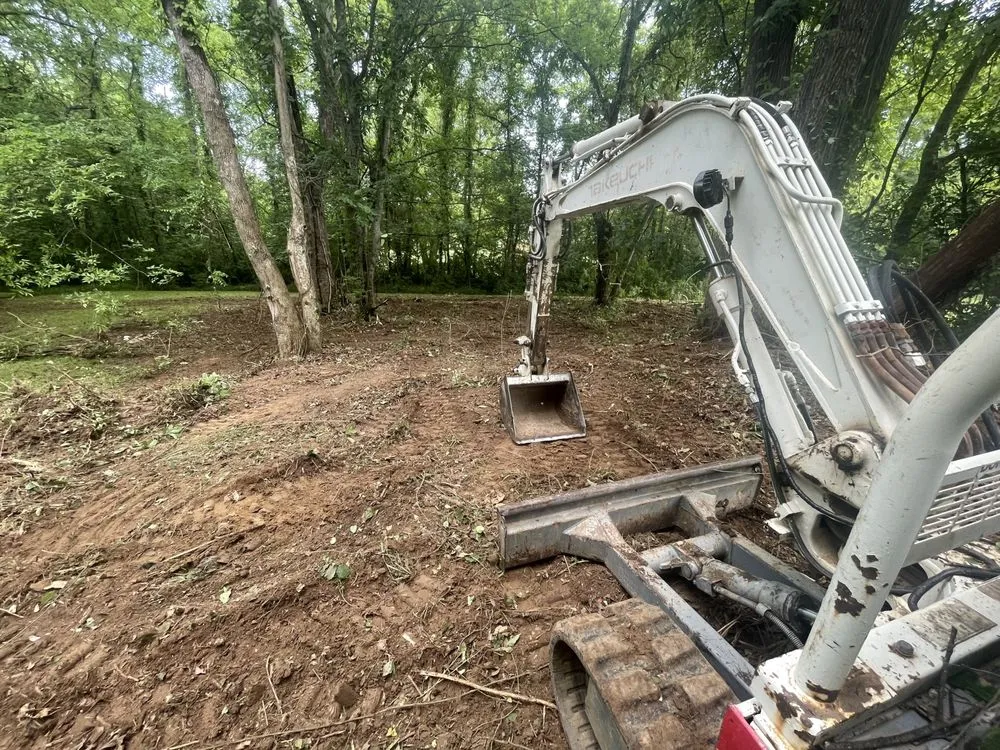 Local garden landscaping in Mount Juliet, TN - Cedar Creek Land Management & Excavating