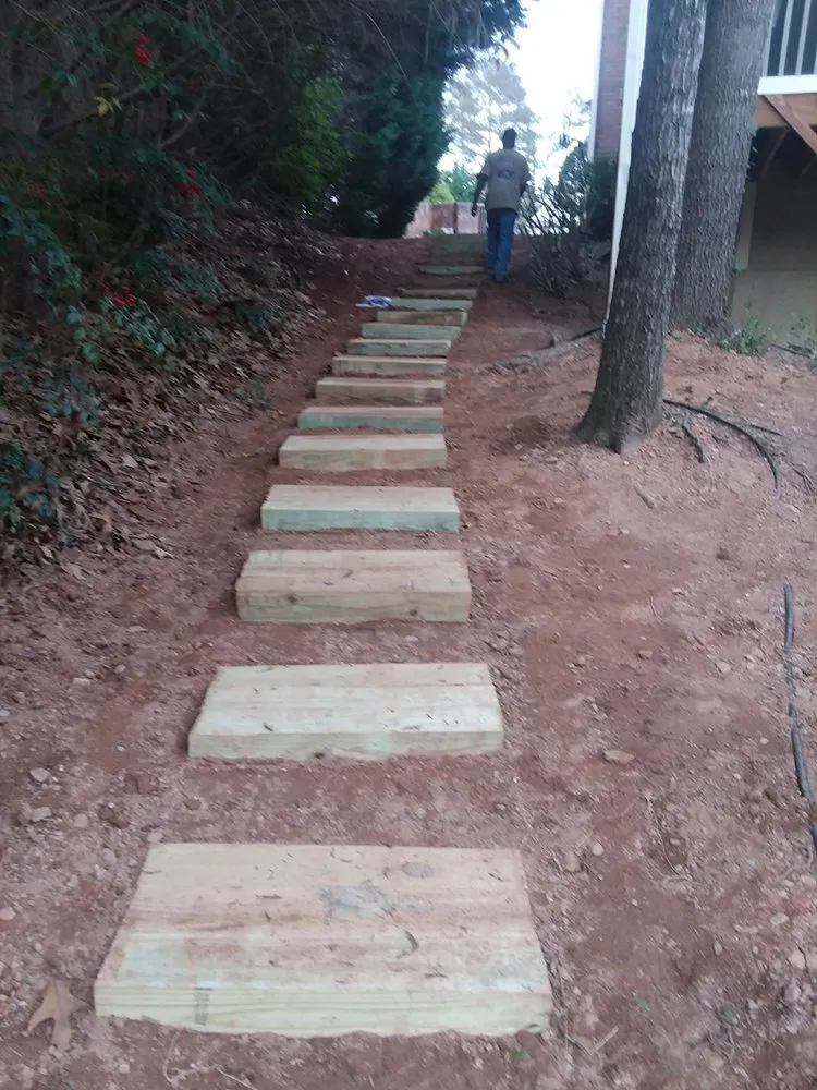 Trusted lawn mowing service near you across Suwanee, GA - Cedar Creek Landscape