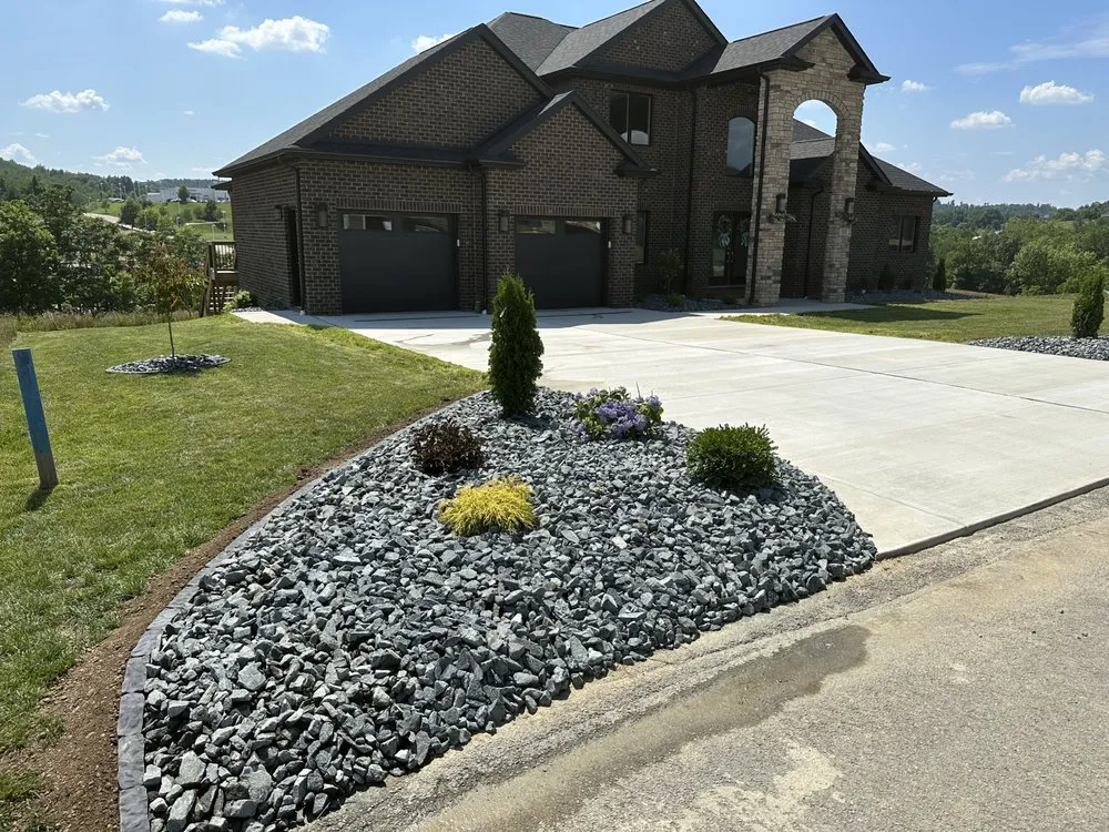 Professional yard cleanup service in Belle Vernon, PA - Cedar Creek Lawn and Landscaping