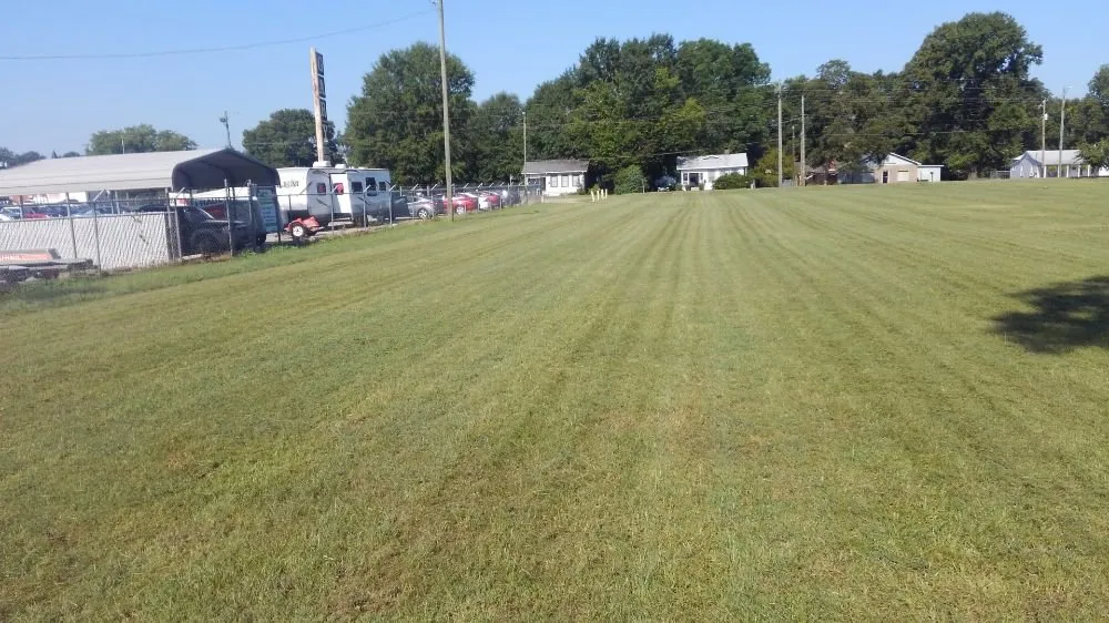 Reliable residential landscaping for year-round maintenance in Prattville, AL by Cedar Hill Lawn Maintenance