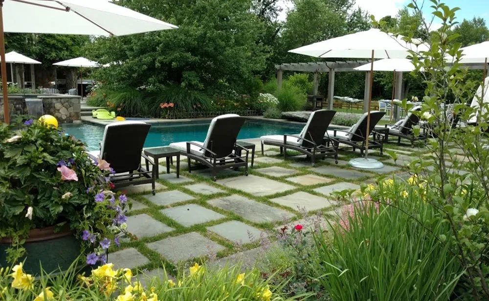 Professional garden landscaping in Katonah, NY - Cedar Hills Landscaping