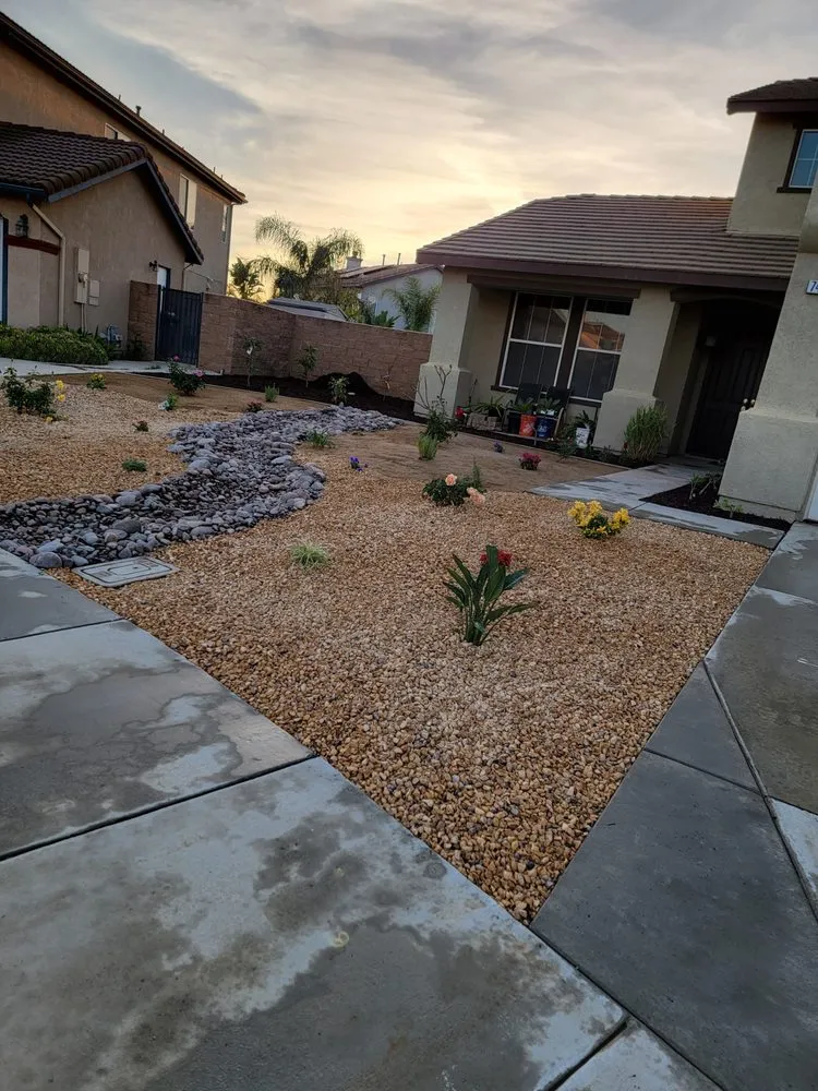 Trusted garden landscaping experts serving Eastvale, CA - Cedar Landscaping Services