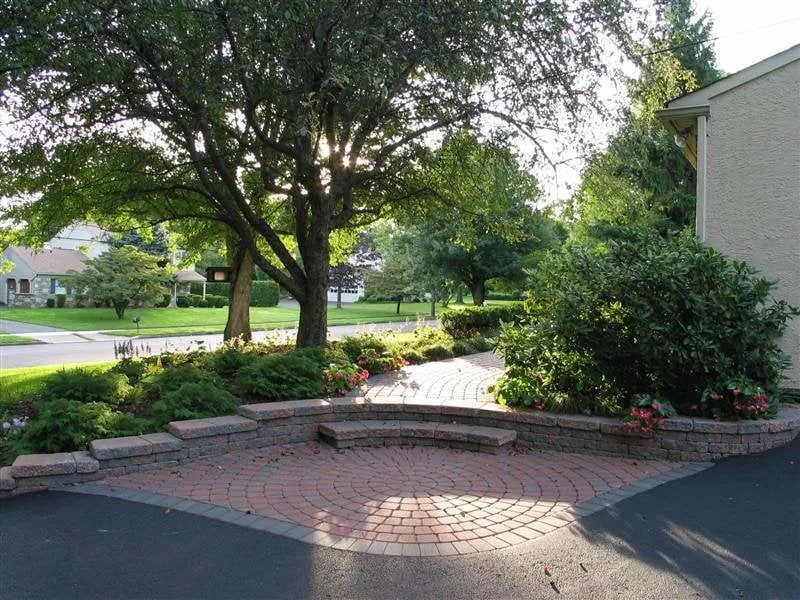 Expert outdoor landscaping in North Wales, PA by Cedar Run Landscapes