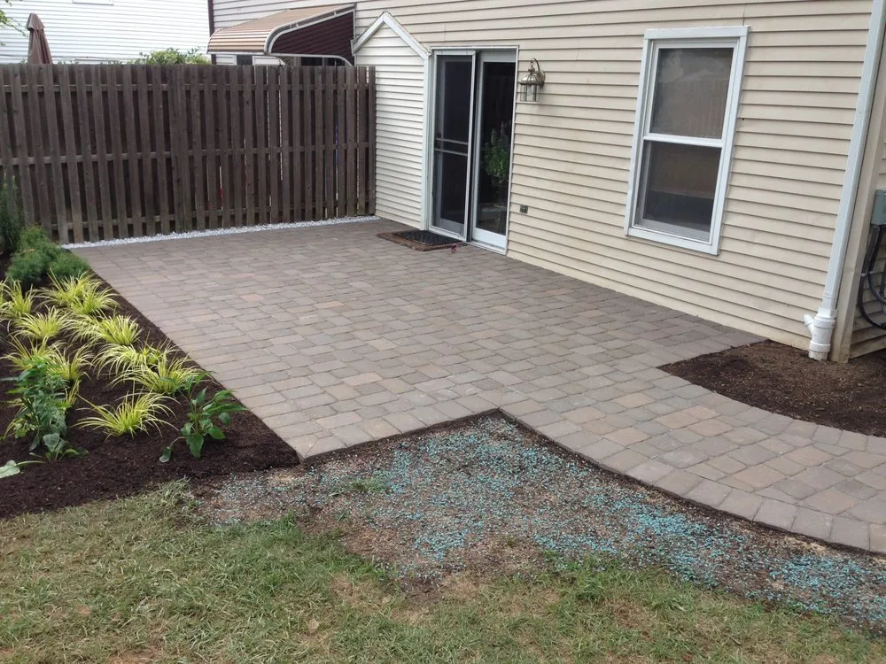 Expert yard maintenance in North Wales, PA - Cedar Run Landscapes