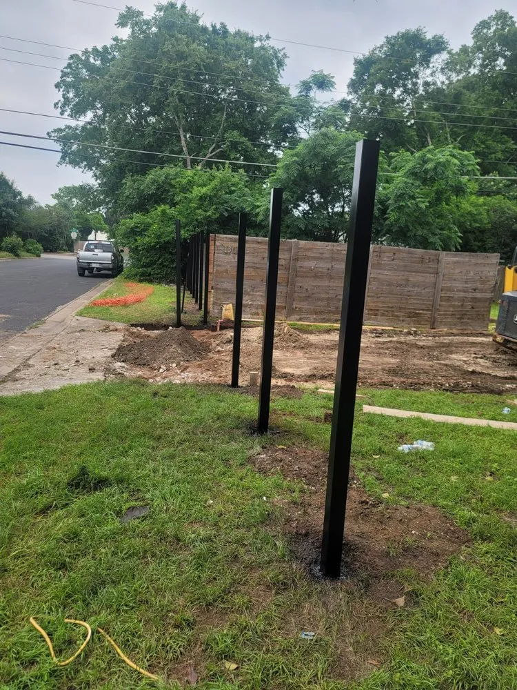 Local lawn mowing service experts serving Red Rock, TX - Cedar Valley Landscape